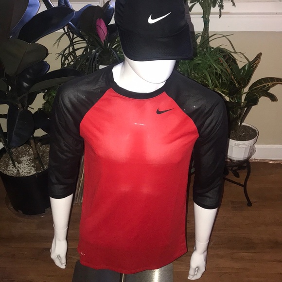Nike 3/4 sleeve Dri fit T-shirt size small. - Picture 2 of 7